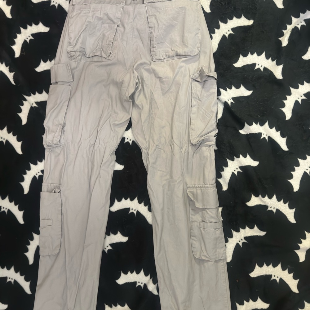 Women’s Gray Cargo Pants